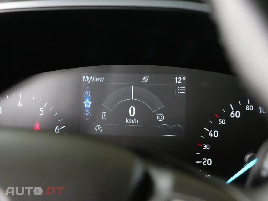 Ford Focus 1.0 EcoBoost MHEV Active