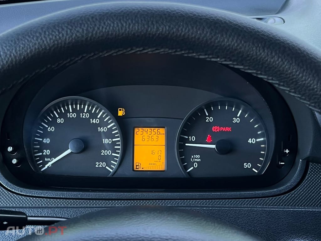 Mercedes-Benz Vito 110 CDi/32