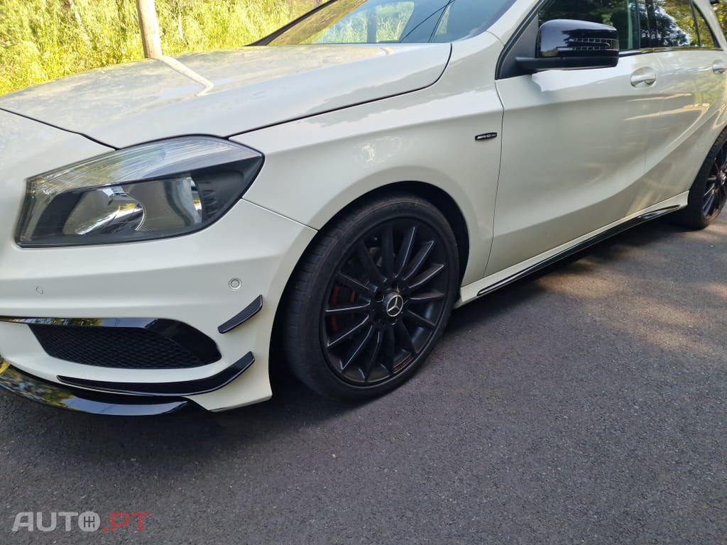 Mercedes-Benz A 180 d AMG Line