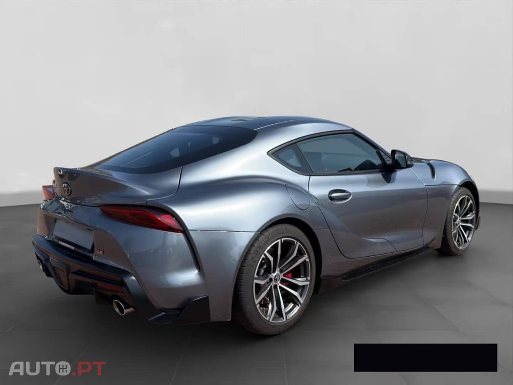 Toyota Supra 2.0 Dynamic