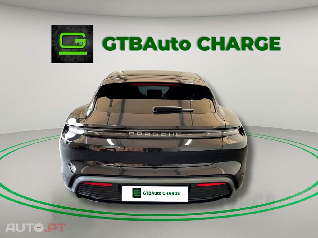 Porsche Taycan I.V.A DEDUTIVEL