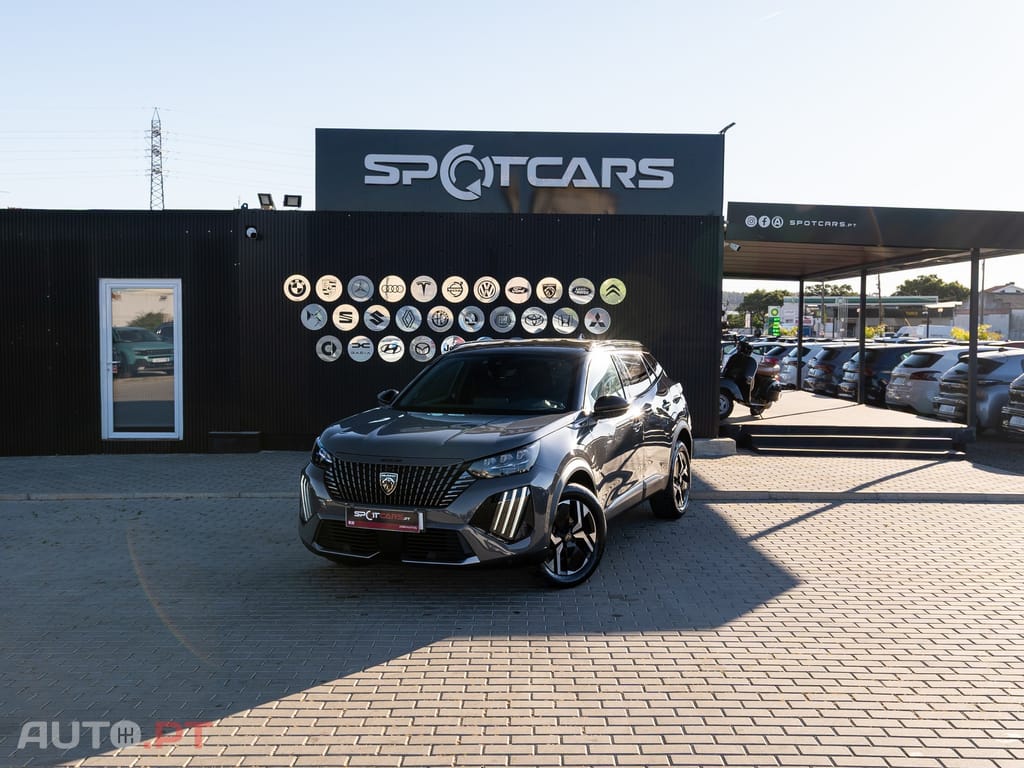Peugeot 2008 1.2 PureTech GT EAT8