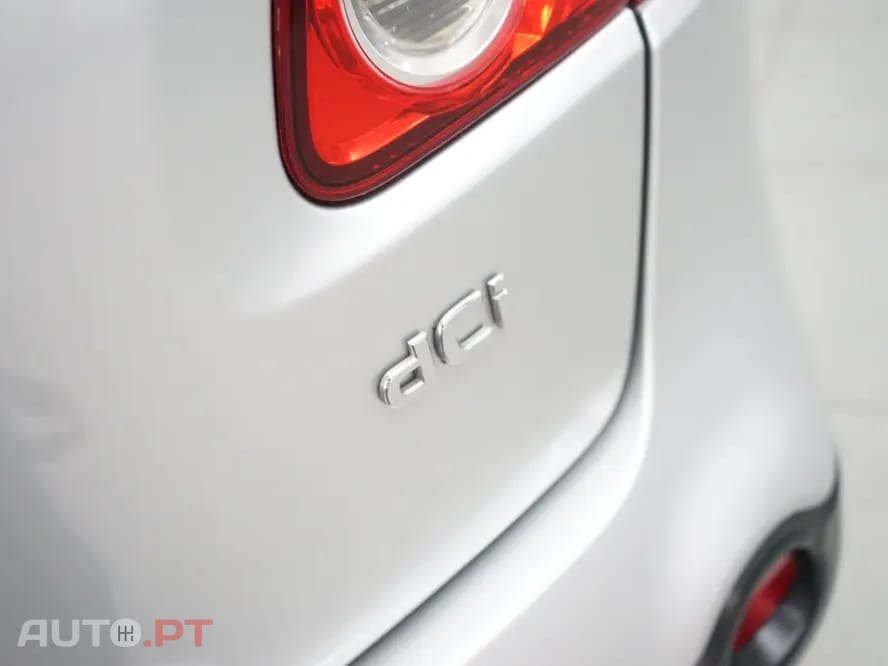 Nissan Qashqai +2 1.5 dCi Acenta