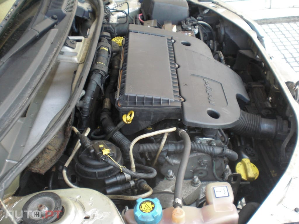 Fiat Punto 70 JTD Multijet Active