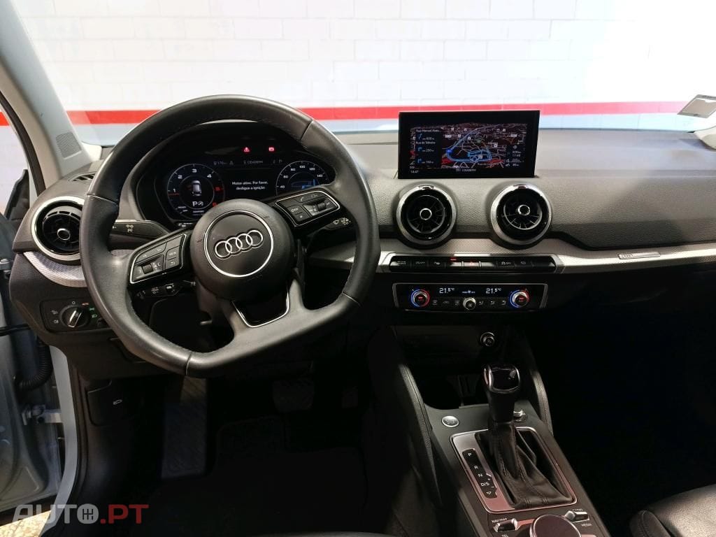 Audi Q2 30 TDI S line S tronic