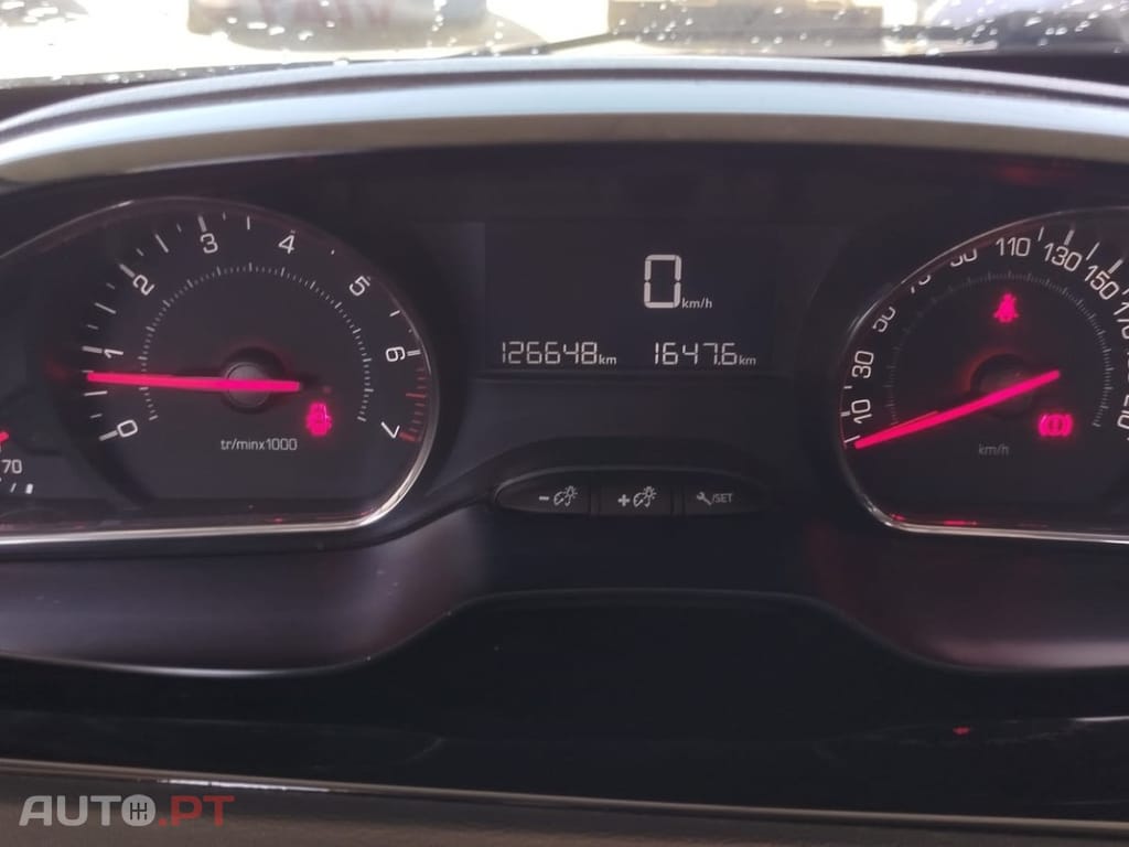 Peugeot 208 1.2 VTi Allure