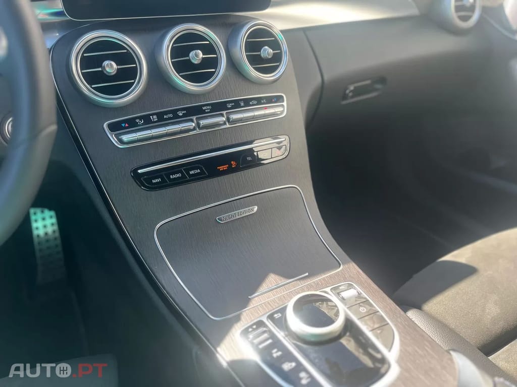 Mercedes-Benz 350 AMG 
