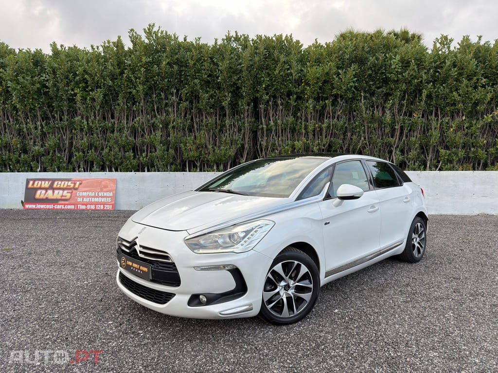 Citroen DS5 2.0 HDi Hybrid4 Sport Chic CMP6
