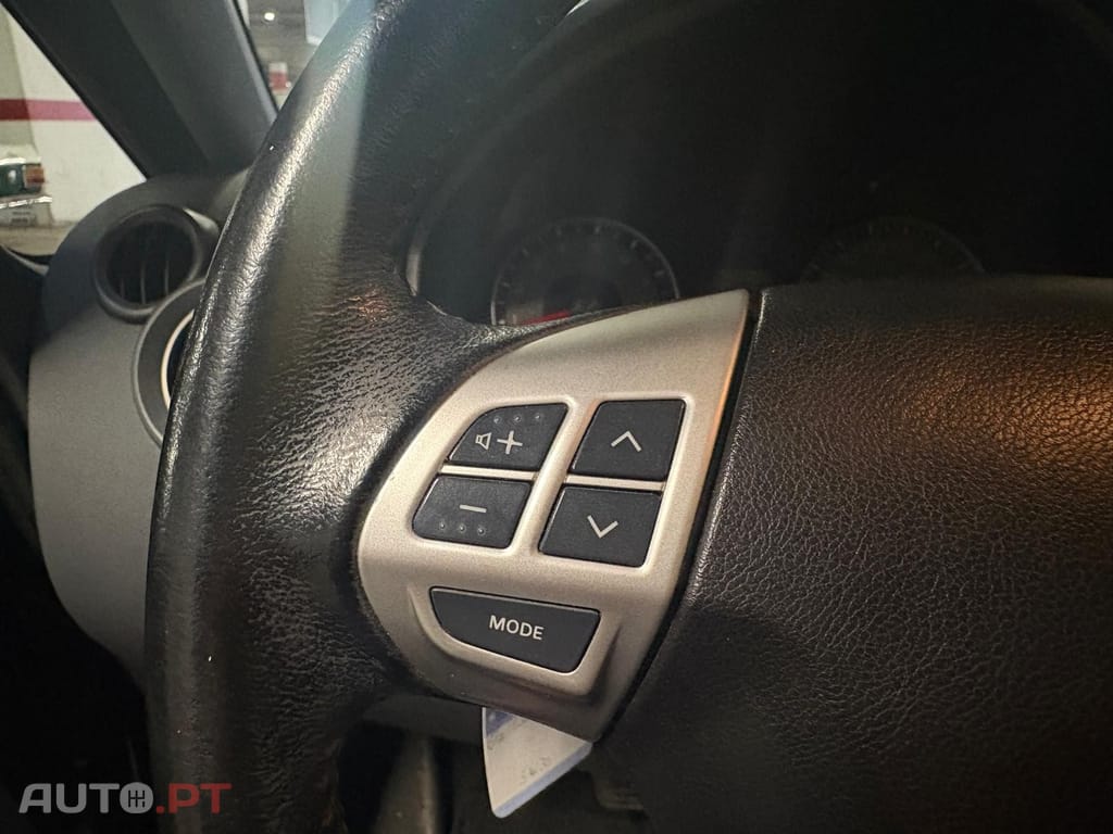 Mitsubishi Colt 1.3 Insport Auto.