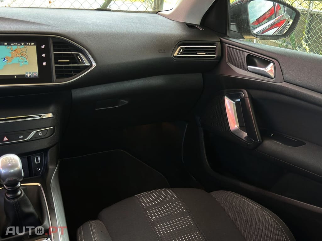 Peugeot 308 1.6 BlueHDi Allure