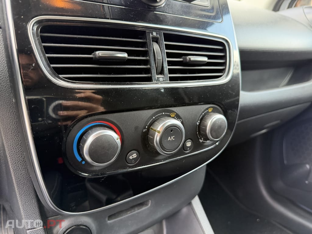 Renault Clio 1.5 dCi Limited