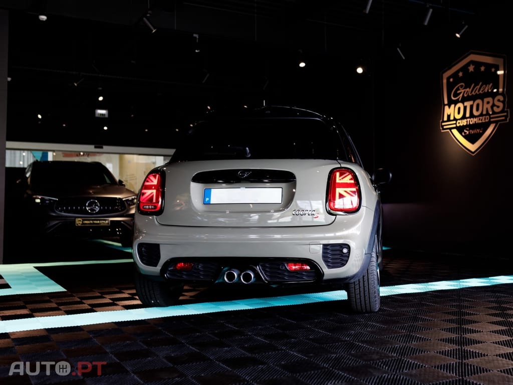 MINI Cooper Cooper S Aut. JCW