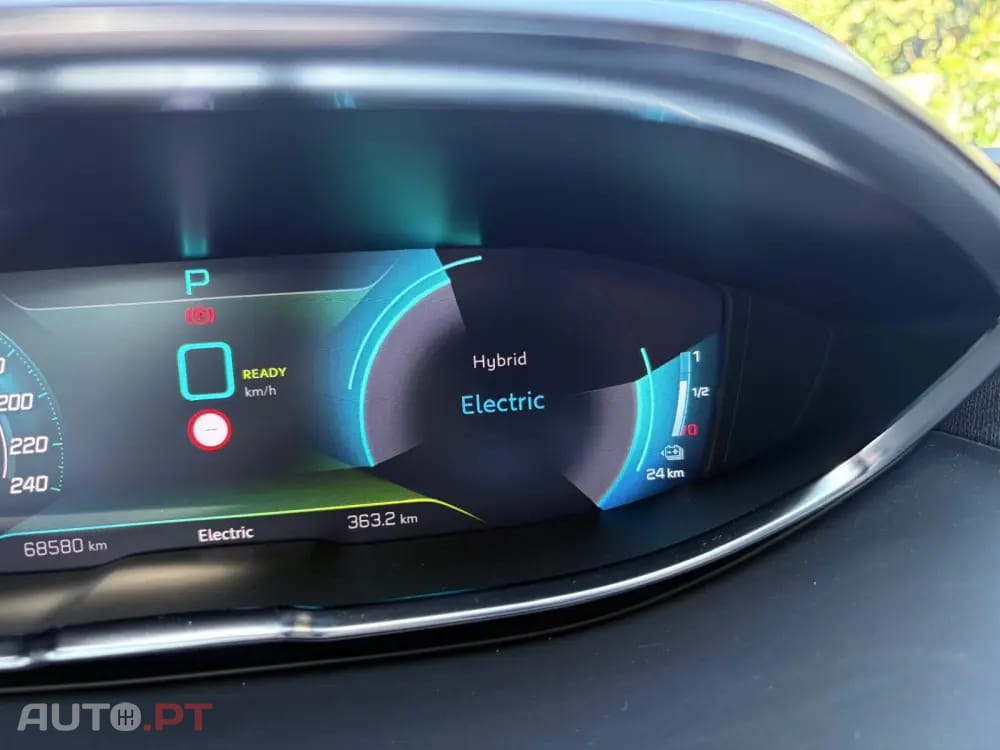 Peugeot 3008 1.6 Hybrid GT e-EAT8