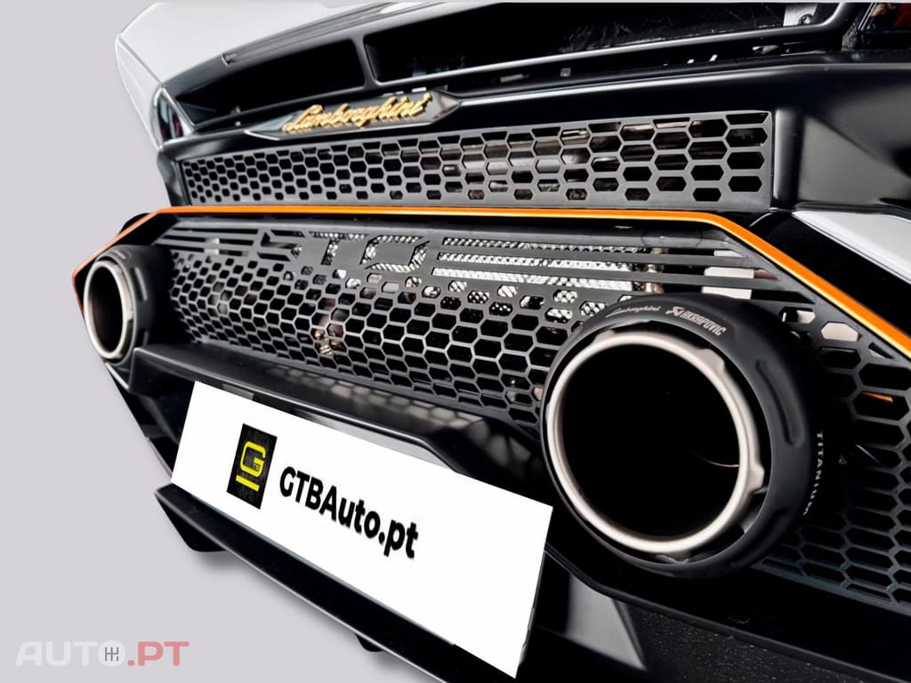 Lamborghini Huracán STO 