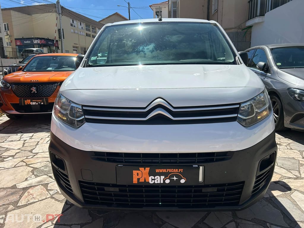 Citroen Berlingo 1.5 BlueHDI XL Feel-3Lug-Cx Fibrada