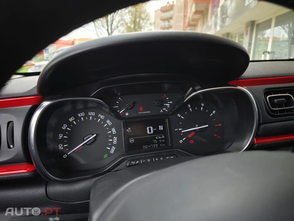 Citroen C3 Pure Tech S&S EAT6 Shine