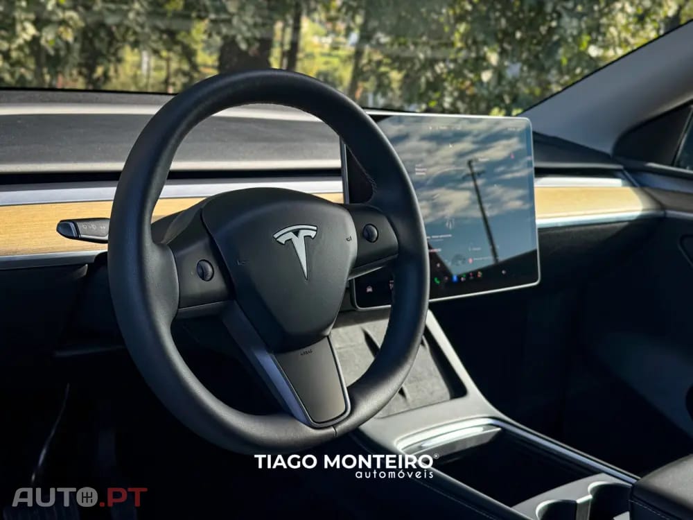 Tesla Model Y Tração Traseira