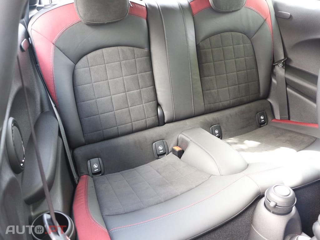 MINI Cooper Cooper S Auto Desportiva