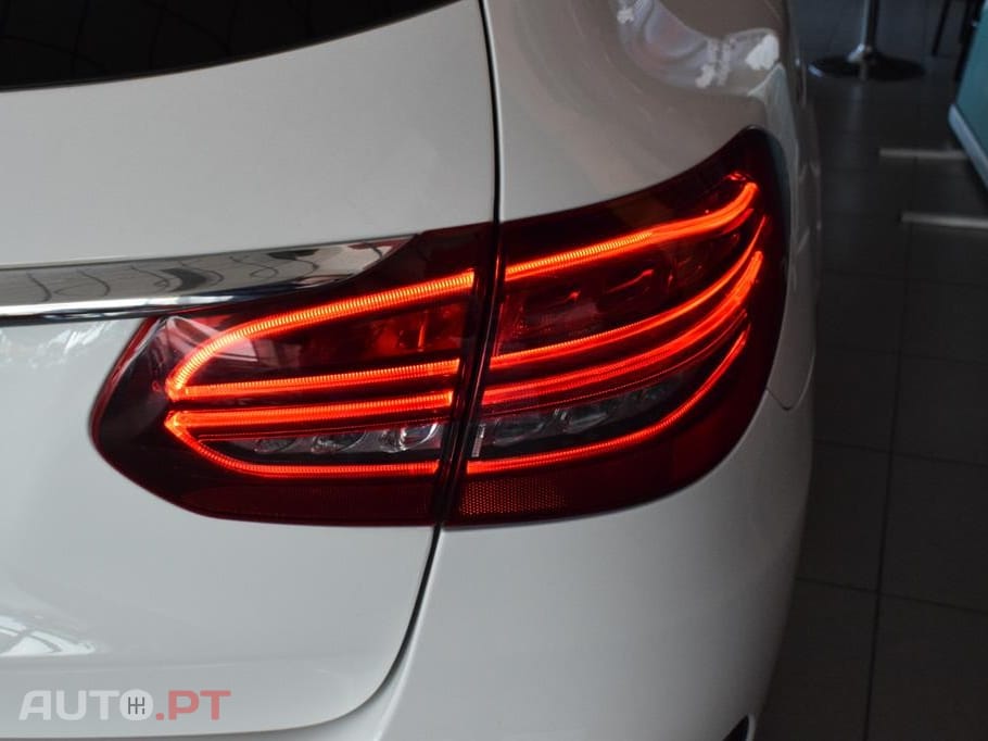 Mercedes-Benz C 300 d AMG Line