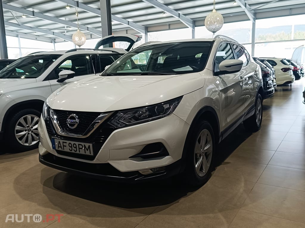 Nissan Qashqai 1.5 dCi N-Connecta