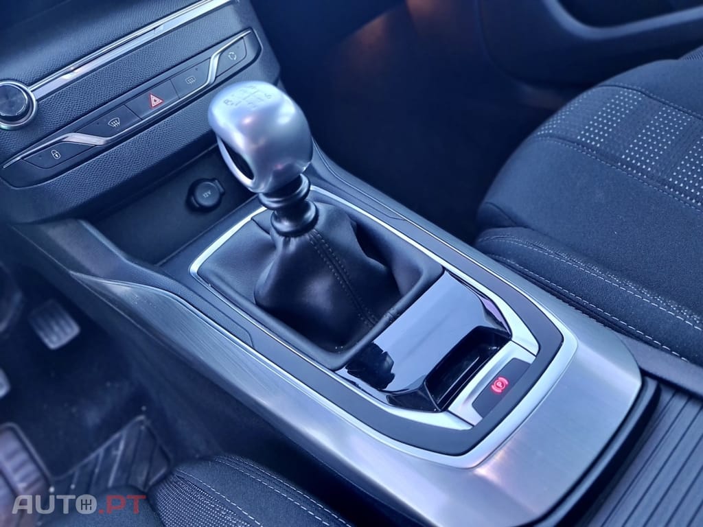Peugeot 308 1.6 BlueHDi Allure
