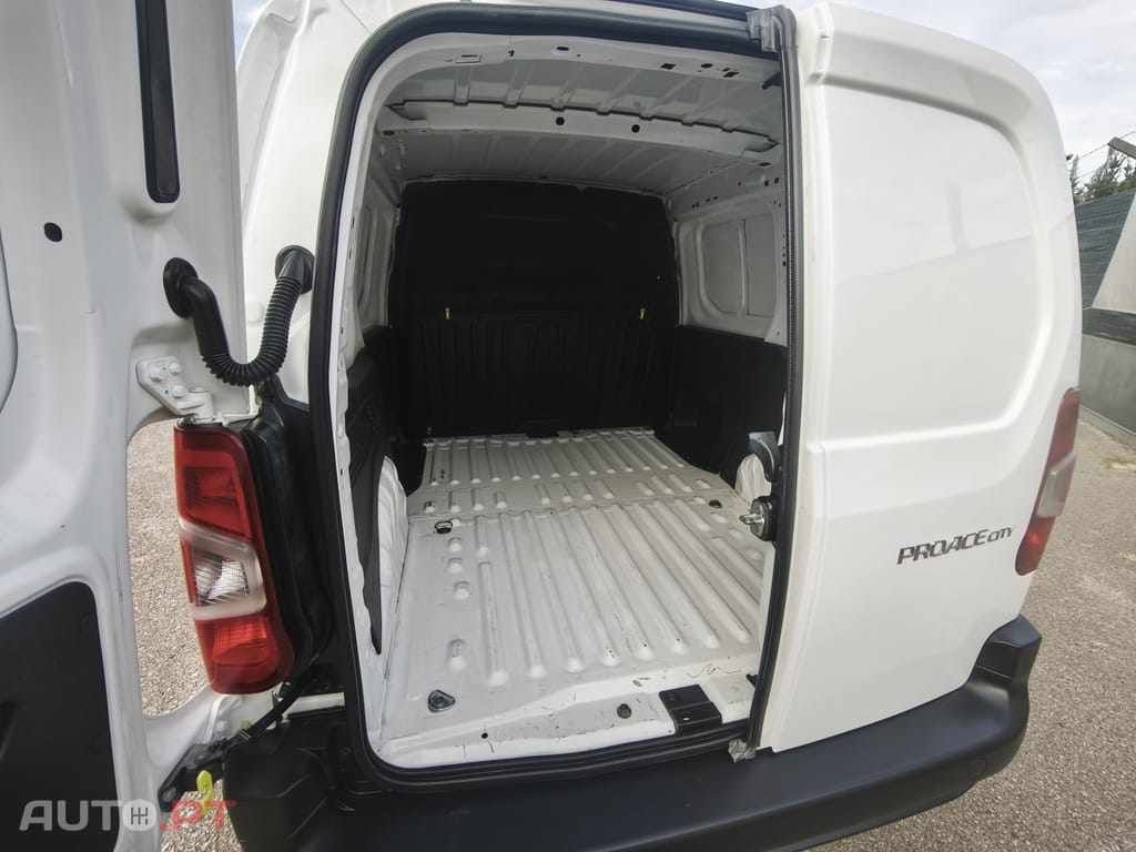 Toyota Proace City 1.5D L1 Active