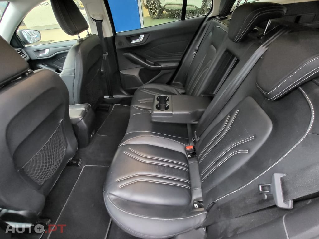 Ford Focus SW 1.5 TDCi EcoBlue Vignale