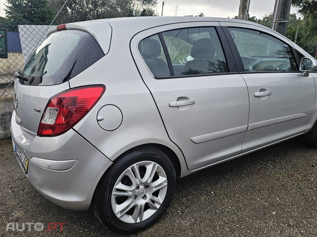Opel Corsa 1.3 CDTi Cosmo
