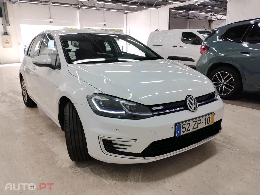 Volkswagen e-Golf AC/DC