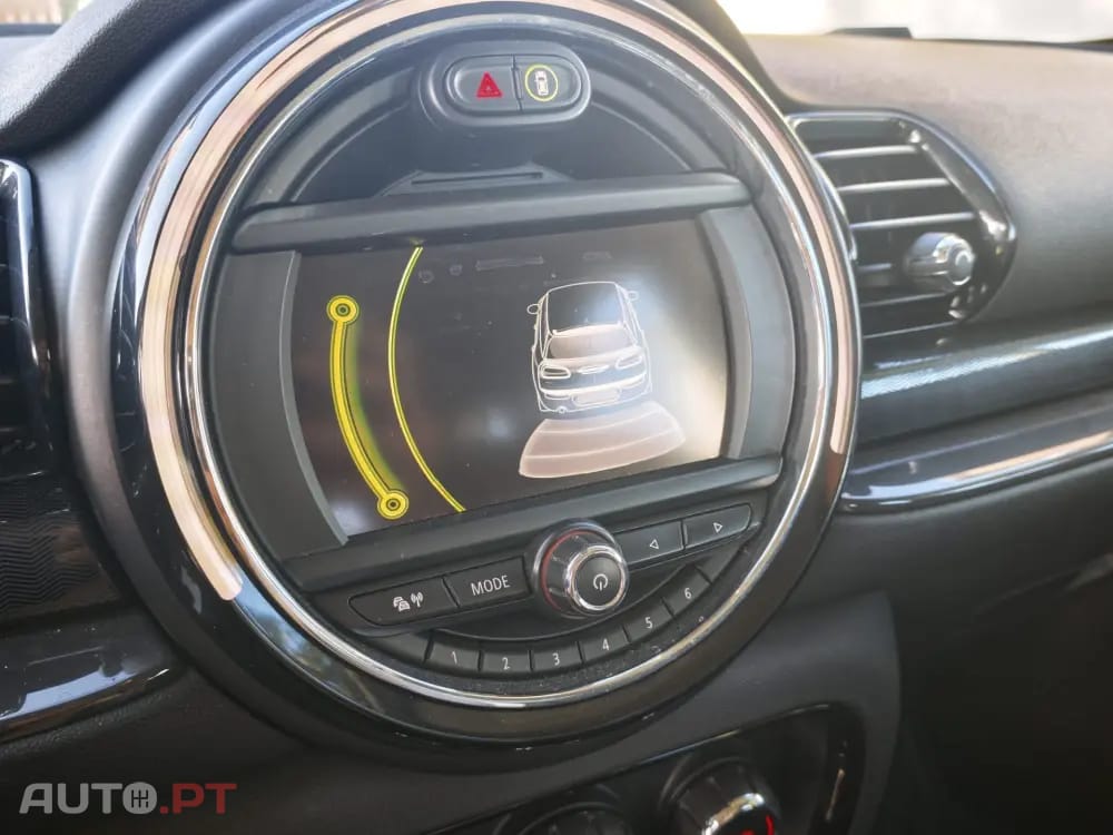 MINI Clubman One D Aut. Blackyard