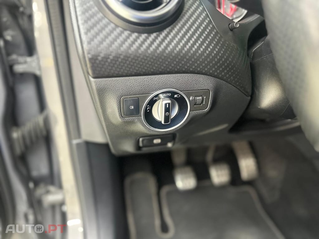 Mercedes-Benz A 180 Dynamic Edition
