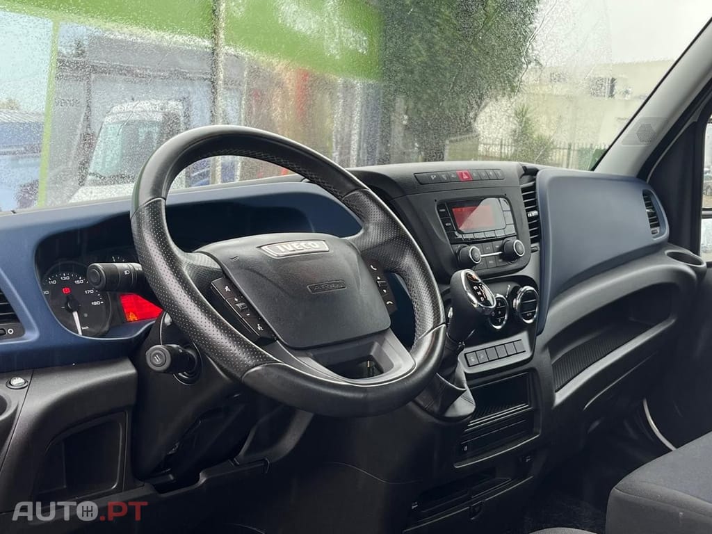 Iveco Daily 3.0 - 180  BASCULA