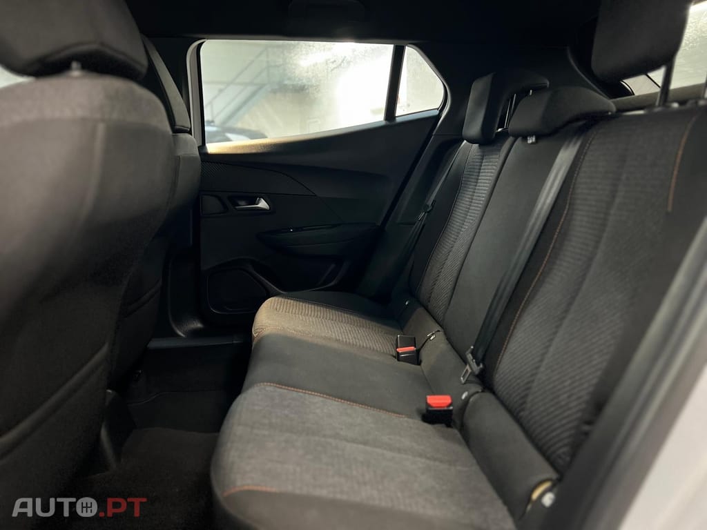 Peugeot 2008 1.2 Style