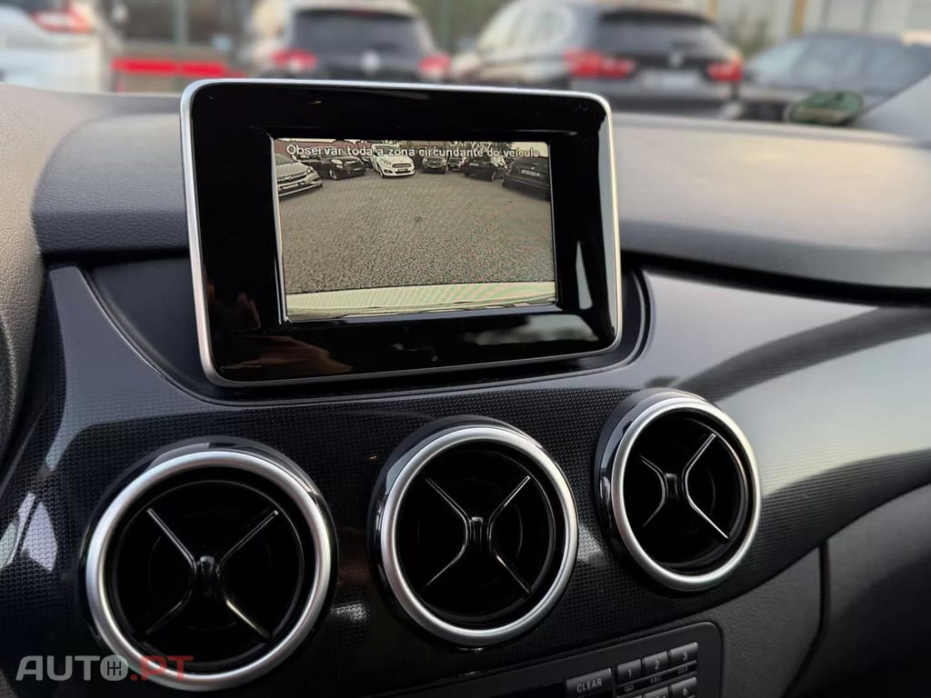 Mercedes-Benz B 180 Style