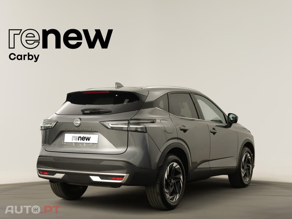 Nissan Qashqai Qashqai 1.3 DIG-T N-Connecta LED Xtronic