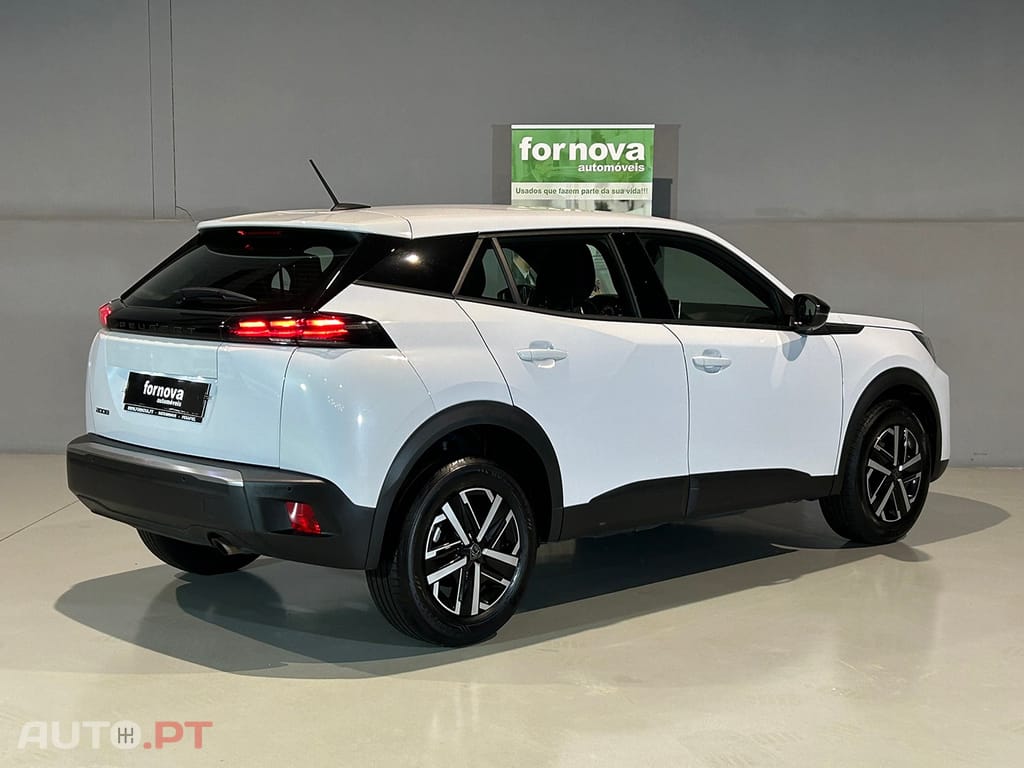 Peugeot 2008 1.2 PureTech Active Pack