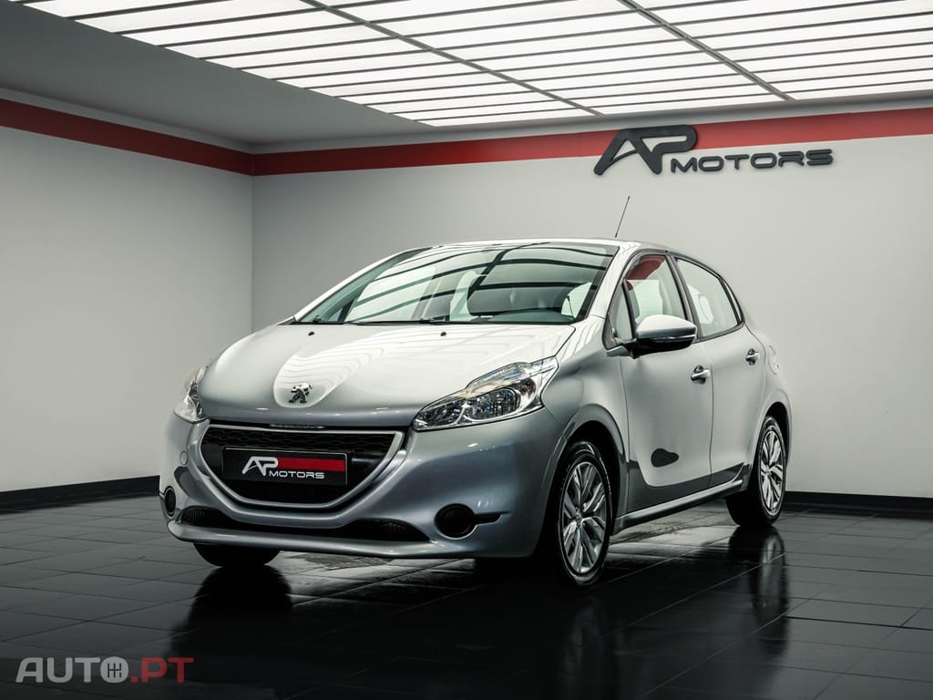 Peugeot 208 1.2 VTi Access
