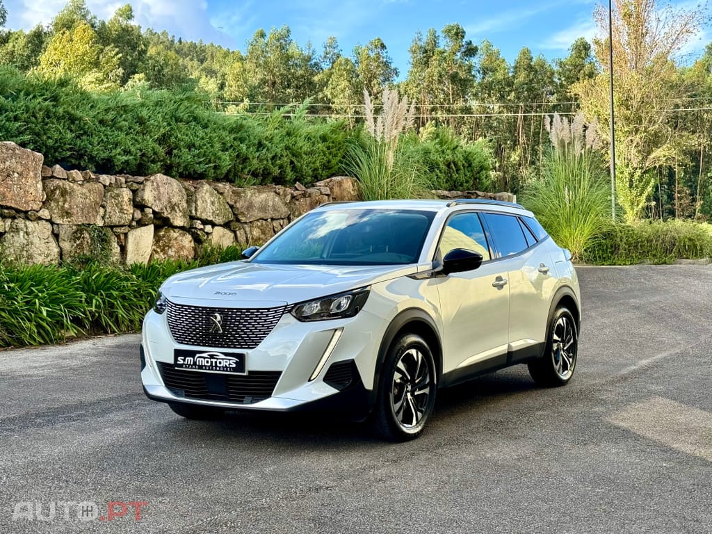 Peugeot E-2008 50 kWh Allure