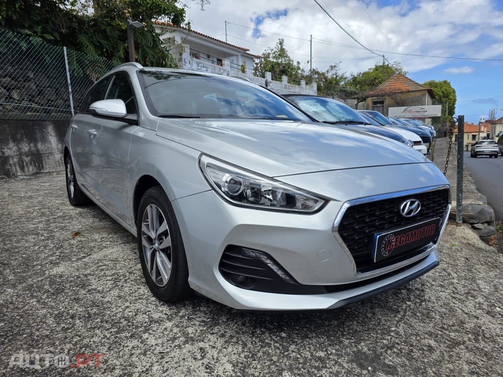 Hyundai i30 1.6 CRDi Style+Navi