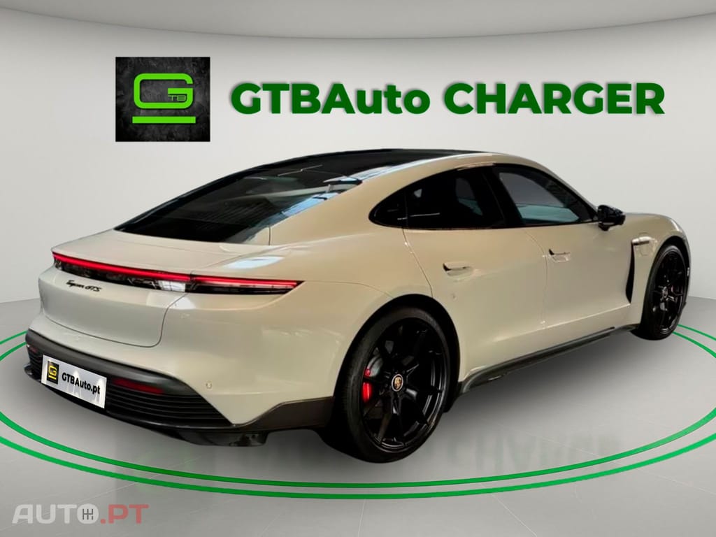 Porsche Taycan GTS I.V.A DEDUTIVEL 