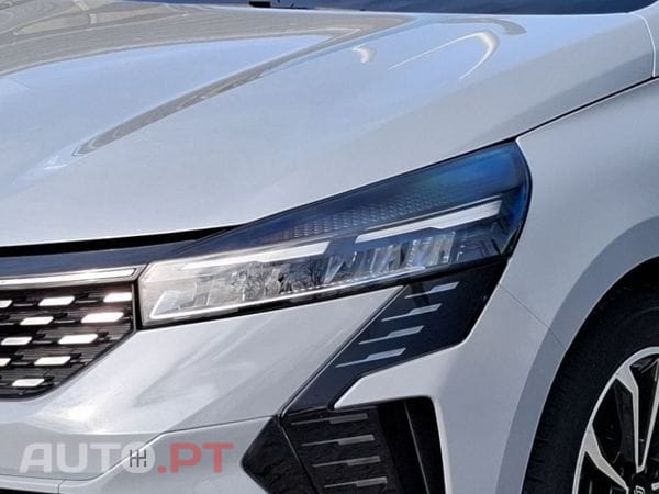 Renault Clio TCe 100 Bi-Fuel Techno