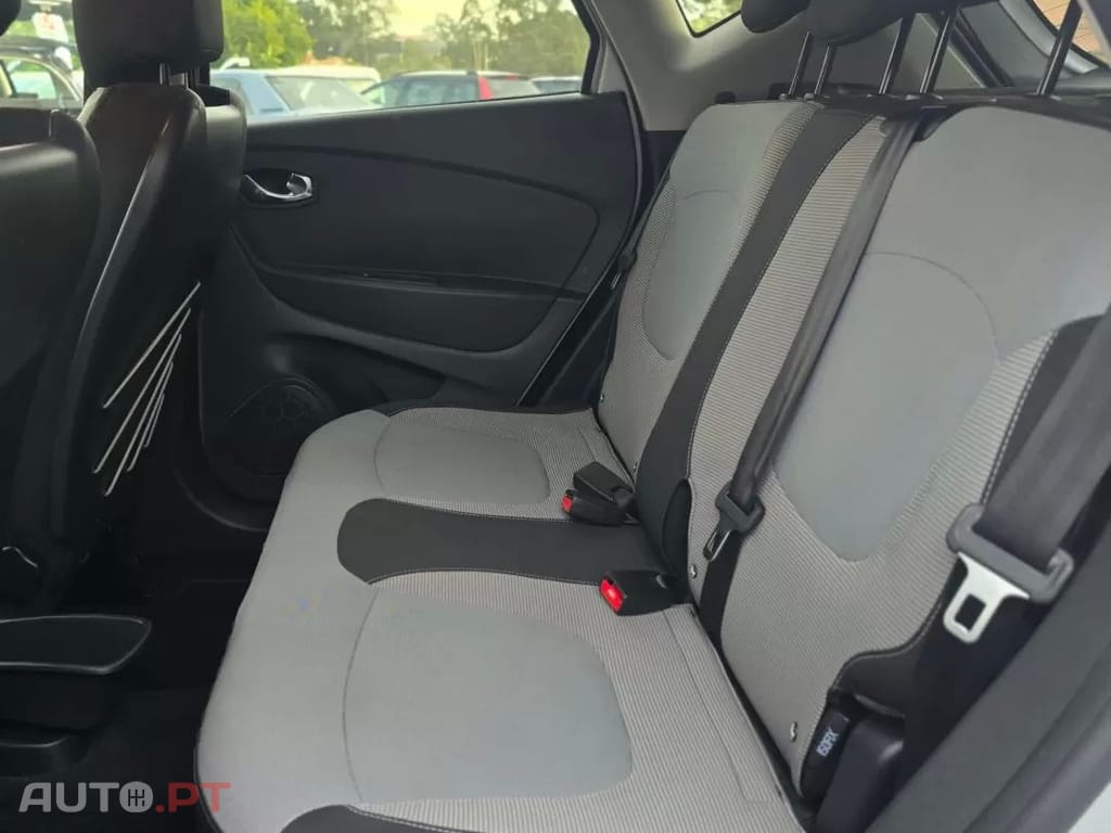 Renault Captur ENERGY TCe 120 EDC Dynamique