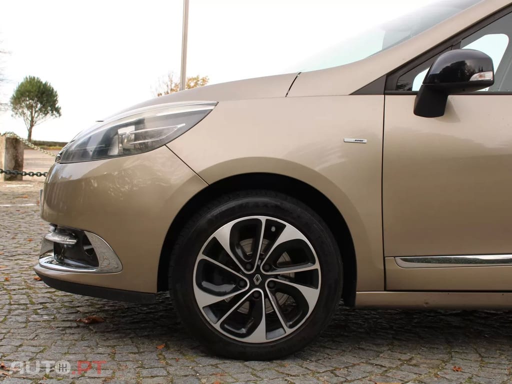 Renault Grand Scénic 1.6 dCi Bose Edition SS