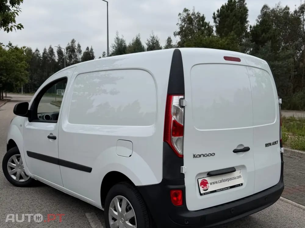 Renault Kangoo Outro