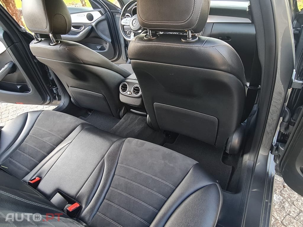 Mercedes-Benz C 220 d AMG Line