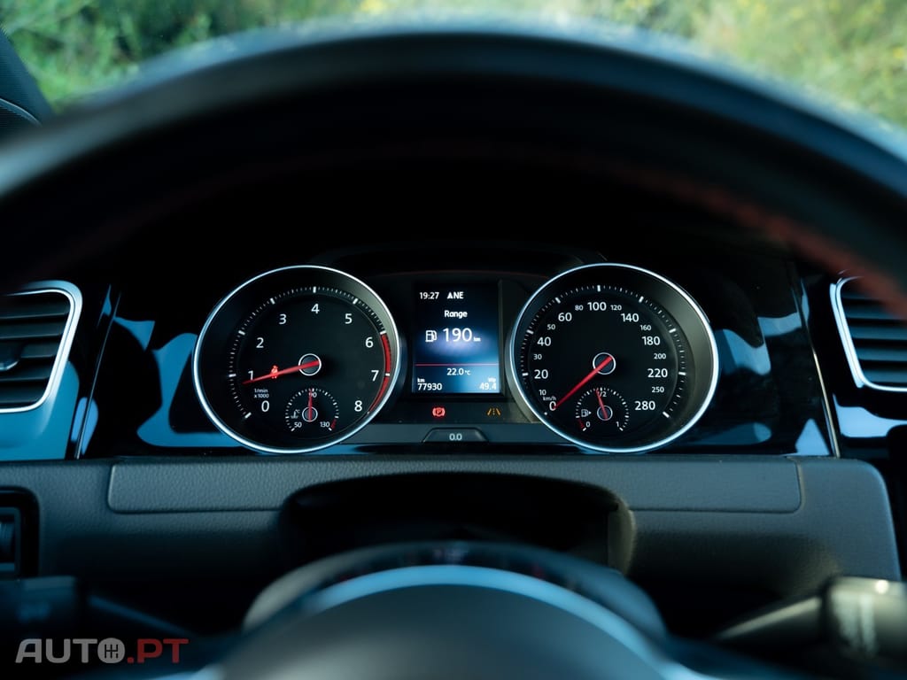 Volkswagen Golf 2.0 TSI GTI