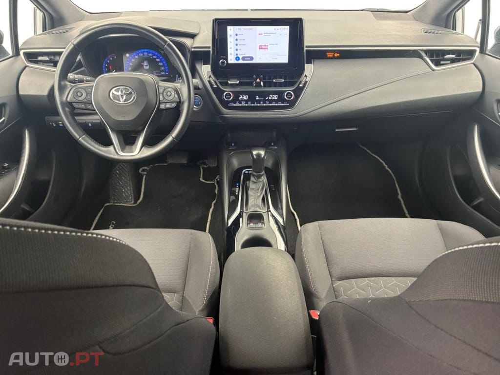 Toyota Corolla TS 1.8 Hybrid Dynamic