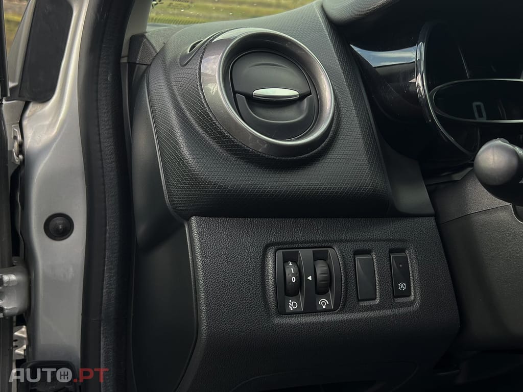 Renault Clio 0.9 Limited Edition