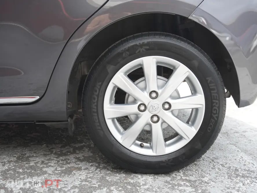 Toyota Yaris 1.4 D-4D ACtive+AC 99g