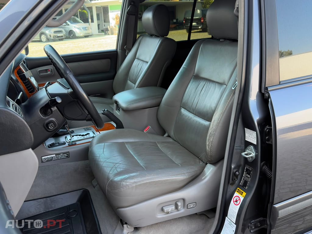 Toyota Land Cruiser 100 4.2 D CA